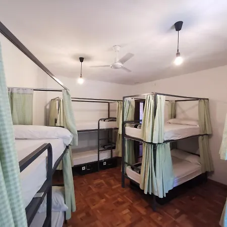 Hostel Mucha Masia Rural Urba