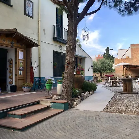 Hostal Mucha Masia Rural Urba *