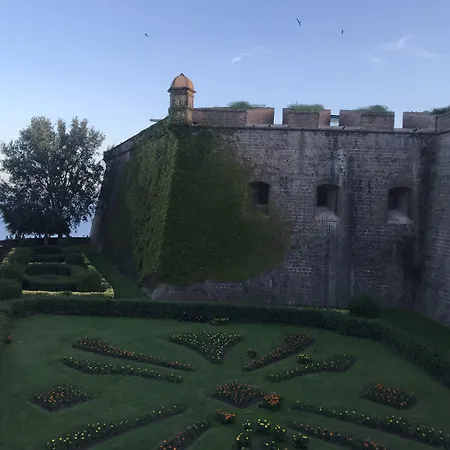 Mucha Masia Rural Urba Hostal *