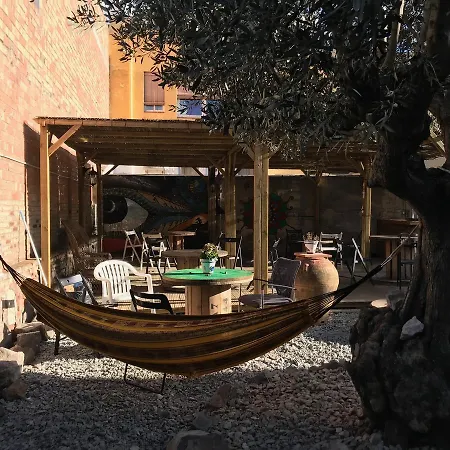 Mucha Masia Rural Urba *